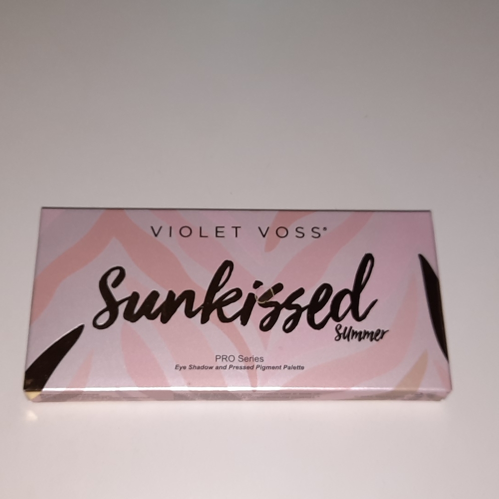 Violet Voss Sunkissed eyeshadow palette